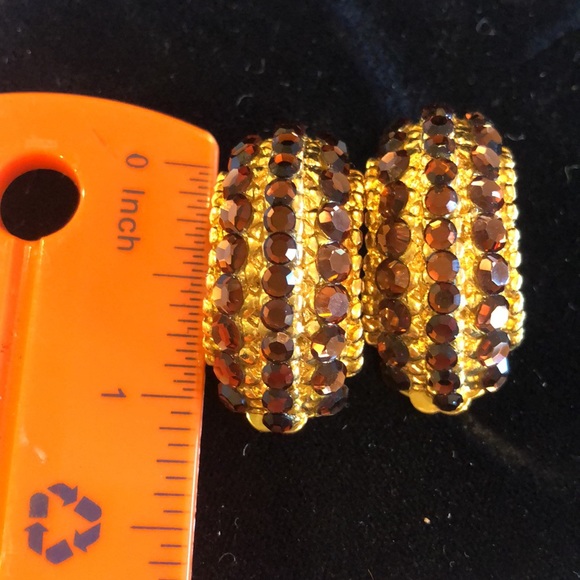 Smoky Topaz Austrian Crystal 1/2 Hoop Style Vintage Earrings-Boutique - Picture 9 of 9